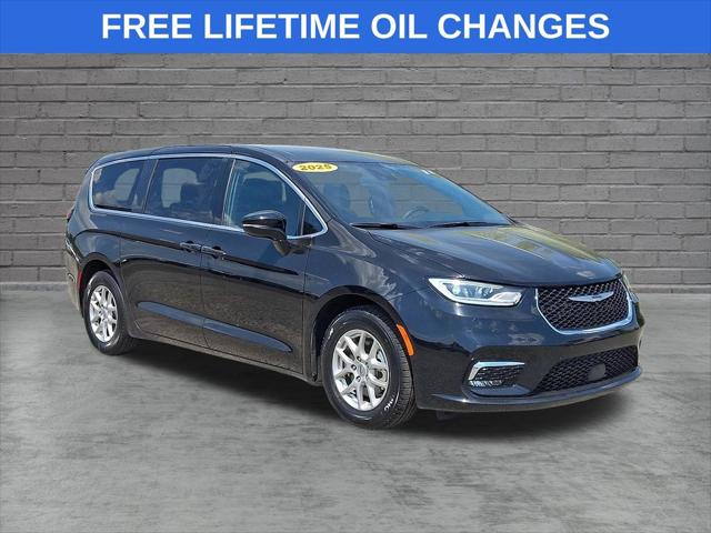 2025 Chrysler Pacifica Select for sale in Lumberton, NJ