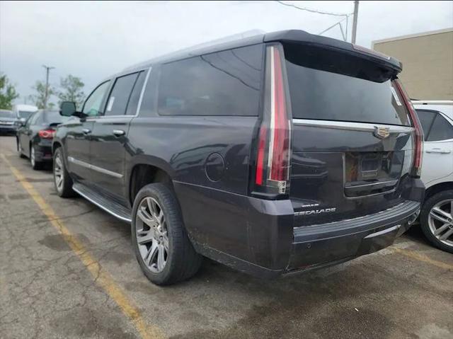 2016 Cadillac Escalade ESV Luxury Collection