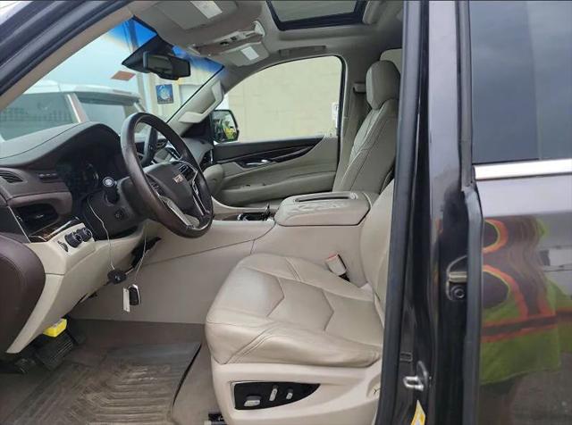 2016 Cadillac Escalade ESV Luxury Collection