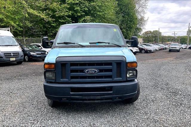 2013 Ford E-350 Super Duty Commercial