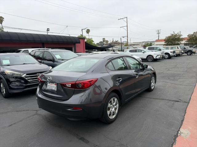 2015 Mazda Mazda3 i Sport