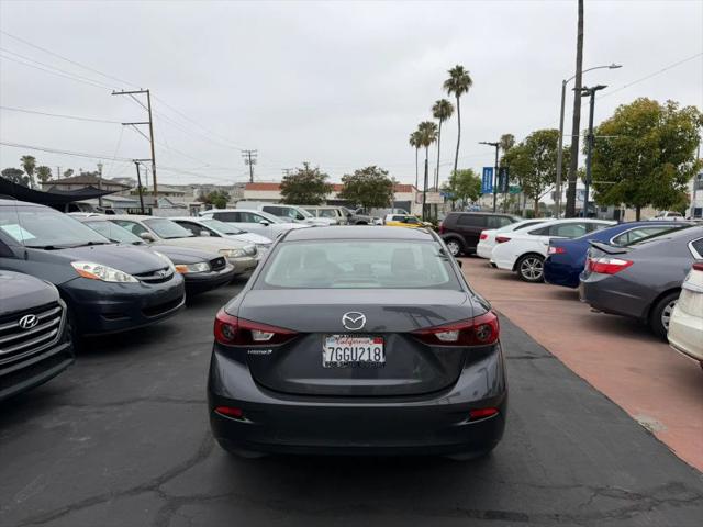 2015 Mazda Mazda3 i Sport