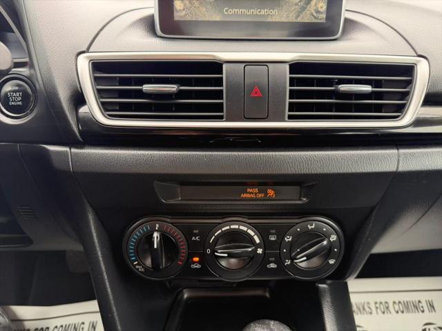 2015 Mazda Mazda3 i Sport