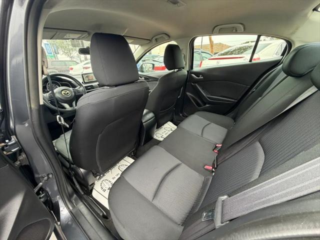 2015 Mazda Mazda3 i Sport