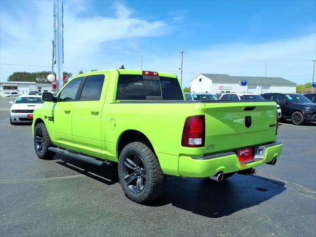2017 Ram 1500 Sport Crew Cab 4x4 5'7" Box
