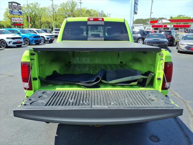 2017 Ram 1500 Sport Crew Cab 4x4 5'7" Box