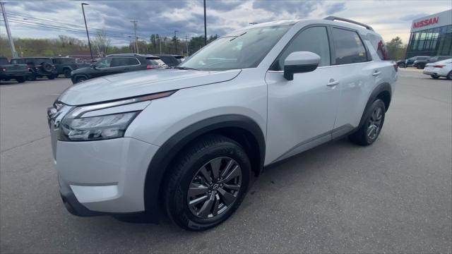 2024 Nissan Pathfinder SV 4WD