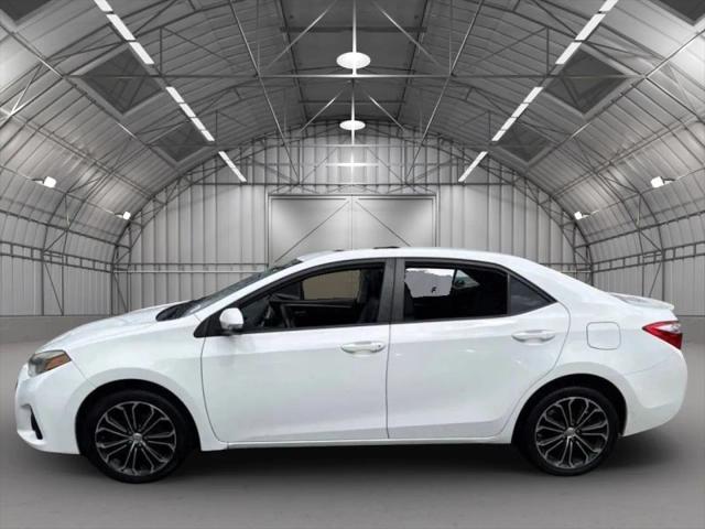 2015 Toyota Corolla S Plus