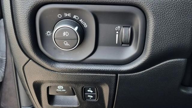 2022 Ram 1500 Lone Star Crew Cab 4x2 5'7" Box