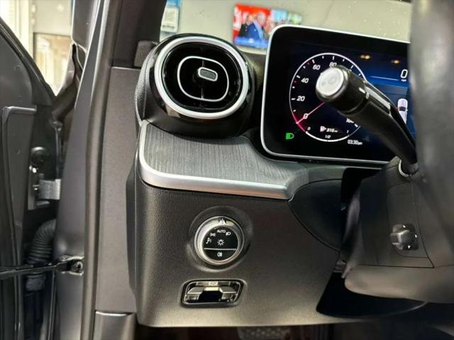 2025 Mercedes-Benz C-CLASS C 300 C 300