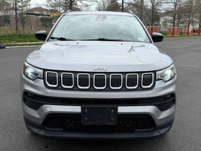 2022 Jeep Compass Latitude Lux 4x4