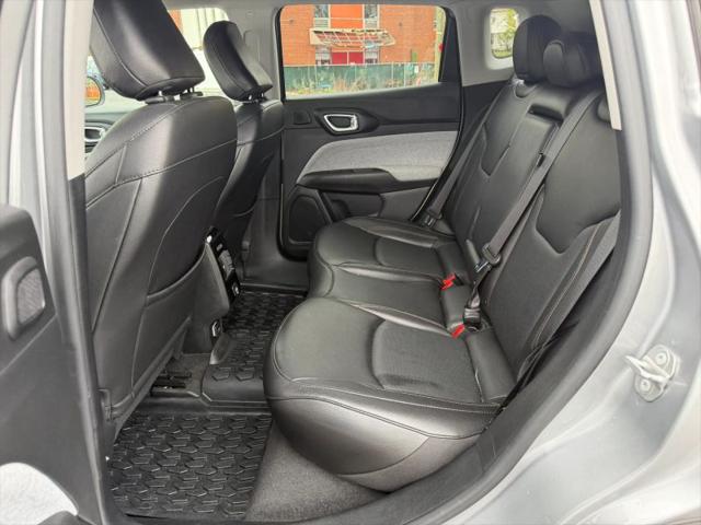 2022 Jeep Compass Latitude Lux 4x4