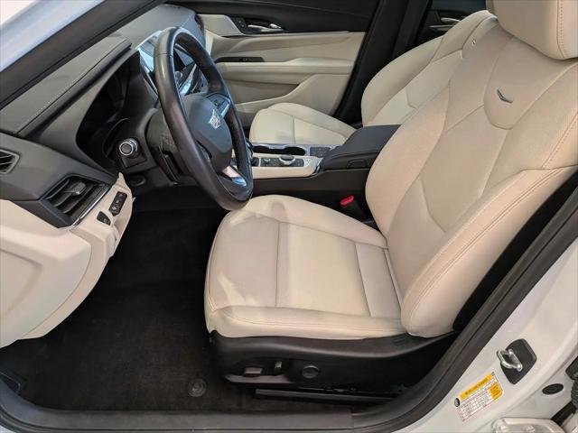 2023 Cadillac CT4 Premium Luxury
