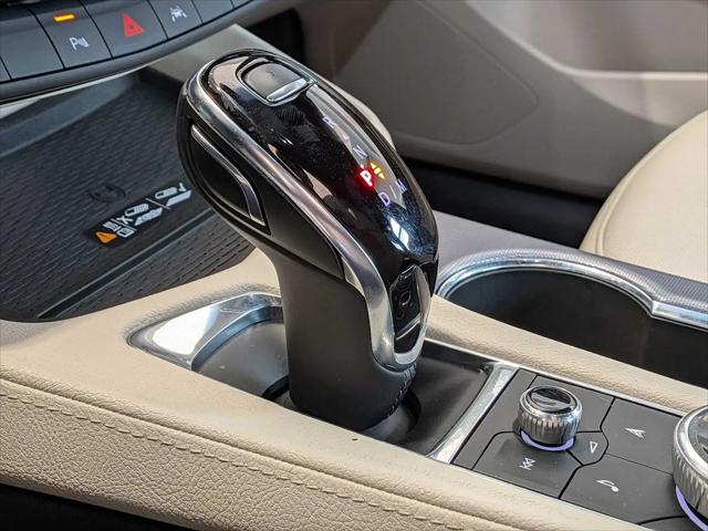 2023 Cadillac CT4 Premium Luxury
