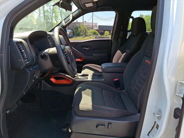 2023 Nissan Frontier Crew Cab PRO-4X 4x4