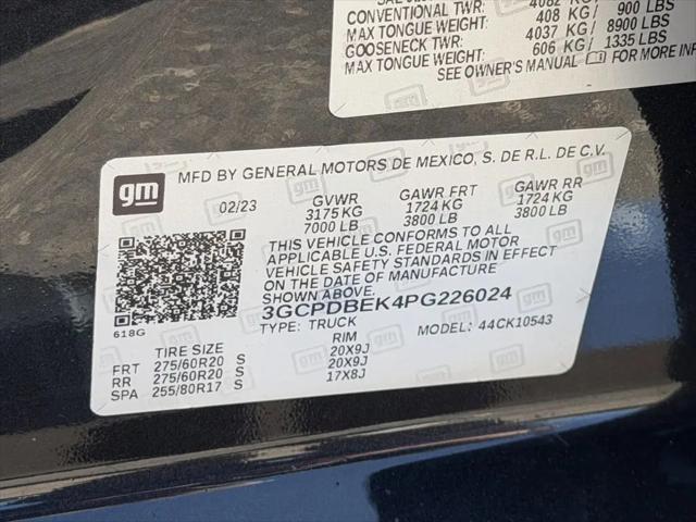 2023 Chevrolet Silverado 1500 4WD Crew Cab Short Bed Custom