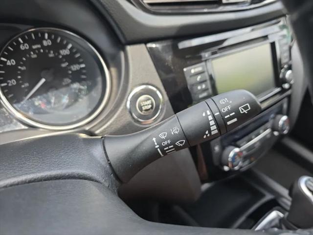 2021 Nissan Rogue Sport SV FWD Xtronic CVT