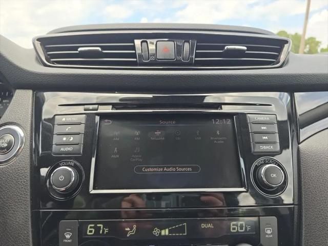 2021 Nissan Rogue Sport SV FWD Xtronic CVT