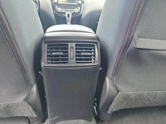 2021 Nissan Rogue Sport SV FWD Xtronic CVT
