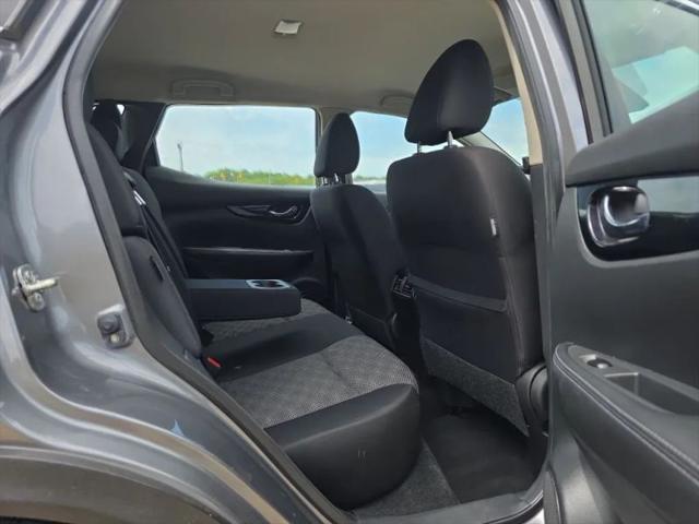 2021 Nissan Rogue Sport SV FWD Xtronic CVT