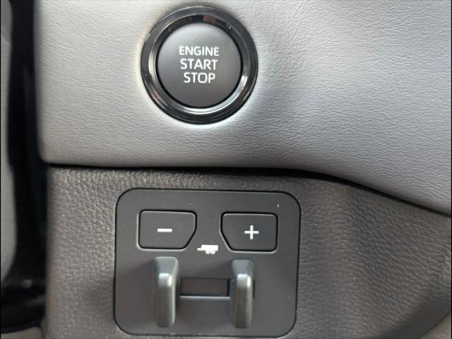 2026 Toyota Tundra Platinum CrewMax 5.5' Bed