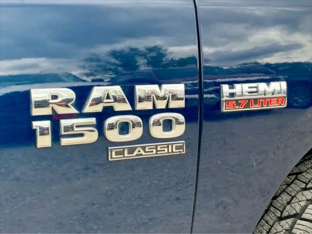 2023 Ram 1500 Classic SLT