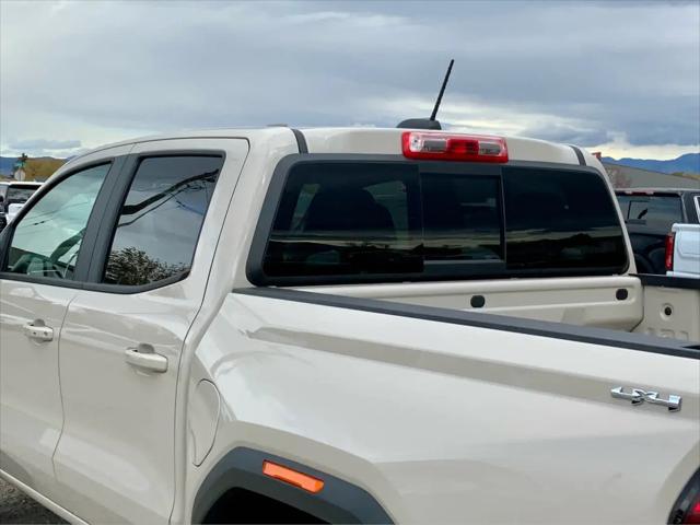 2026 GMC Canyon Elevation, 4WD