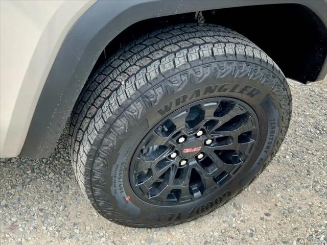 2026 GMC Canyon Elevation, 4WD