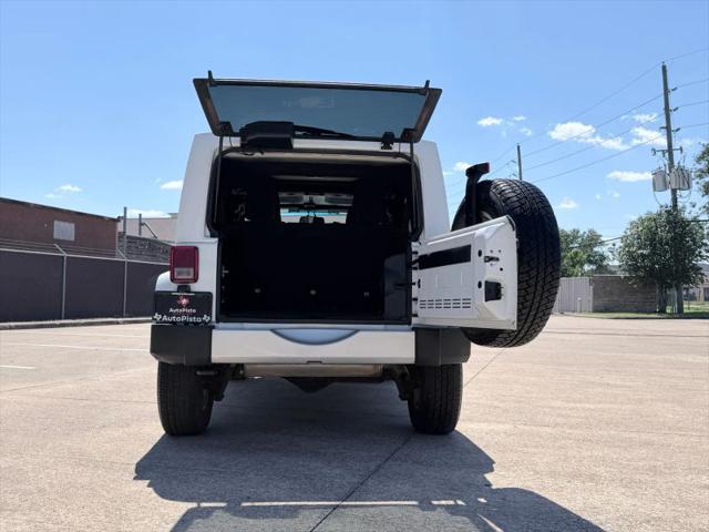 2013 Jeep Wrangler Unlimited Sahara