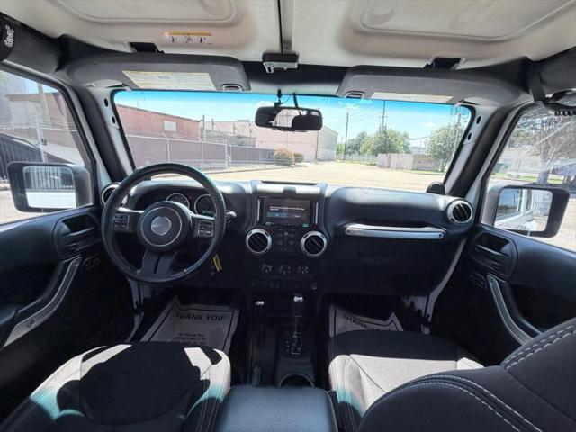2013 Jeep Wrangler Unlimited Sahara