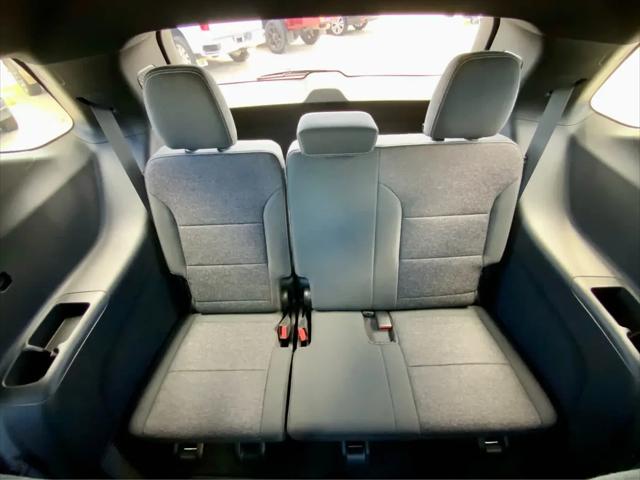 2026 Chevrolet Traverse AWD LT
