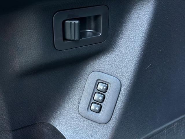 2011 Nissan Armada Platinum
