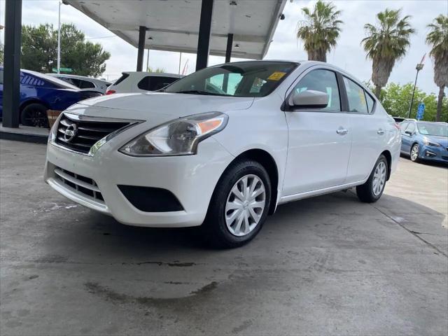 2019 Nissan Versa 1.6 SV