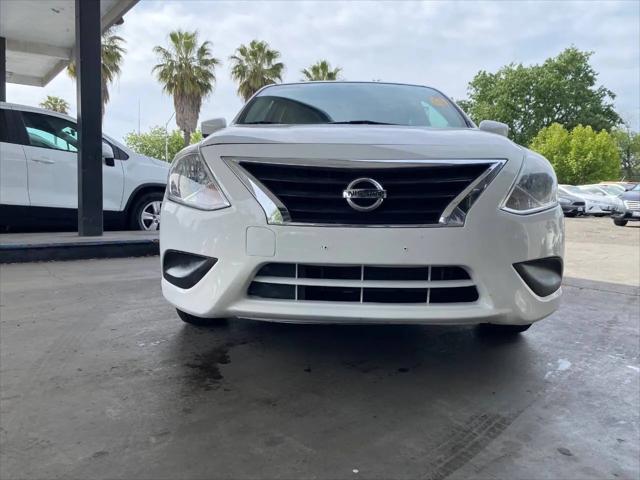 2019 Nissan Versa 1.6 SV