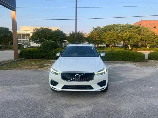2018 Volvo XC60 T8 R-Design