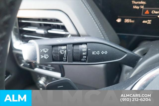 2025 GMC Yukon XL 4WD Denali