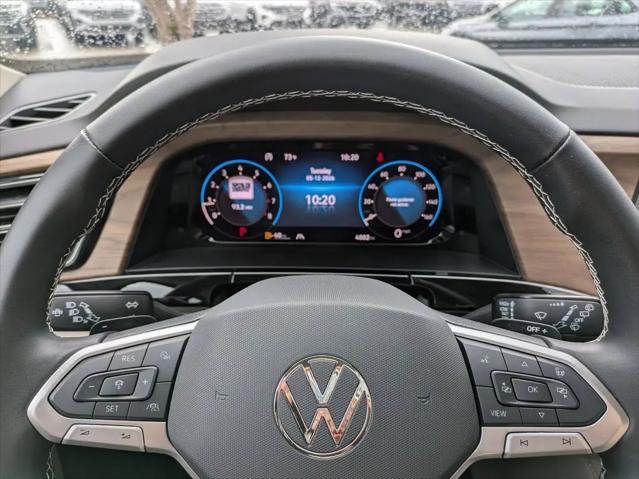 2026 Volkswagen Atlas SE with Technology