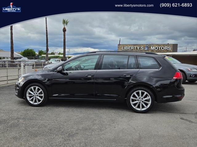 2016 Volkswagen Golf SportWagen TSI SE 4-Door