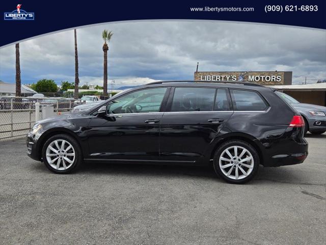 2016 Volkswagen Golf SportWagen TSI SE 4-Door