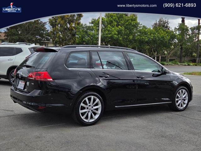 2016 Volkswagen Golf SportWagen TSI SE 4-Door