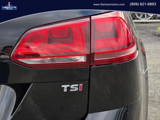 2016 Volkswagen Golf SportWagen TSI SE 4-Door