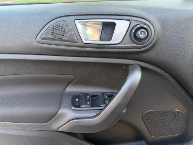 2014 Ford Fiesta SE