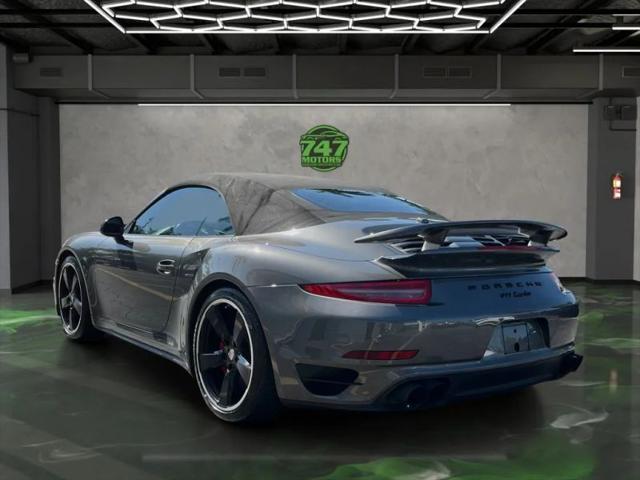 2015 Porsche 911 Turbo S