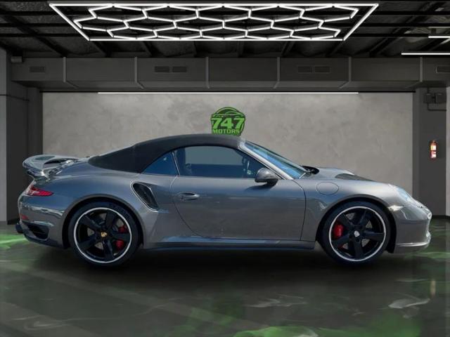 2015 Porsche 911 Turbo S