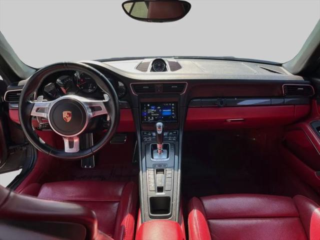 2015 Porsche 911 Turbo S