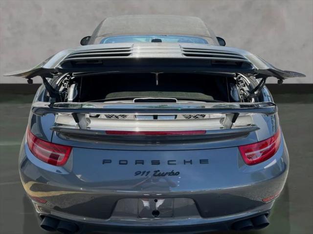 2015 Porsche 911 Turbo S