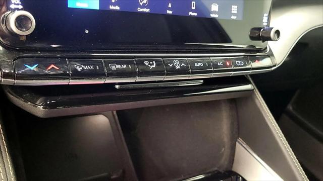 2024 Jeep Wagoneer Series II Carbide 4x4