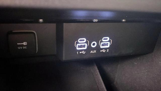 2024 Jeep Wagoneer Series II Carbide 4x4