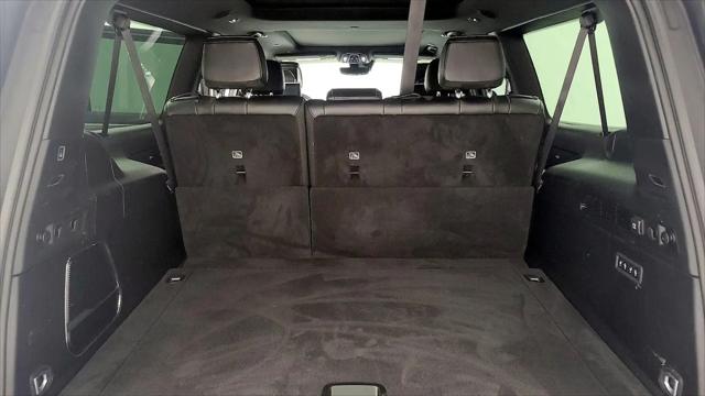 2024 Jeep Wagoneer Series II Carbide 4x4