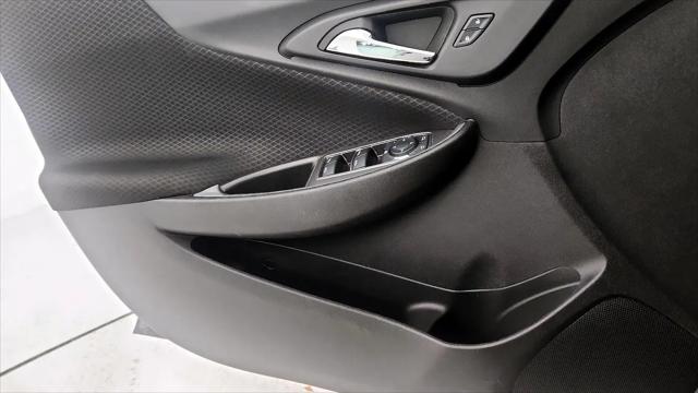 2023 Chevrolet Malibu FWD 1FL